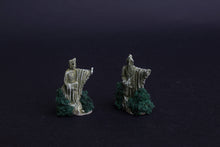 Load image into Gallery viewer, Kings of Argonath  War of the Ring Boardgame miniatures, painted and ready to play